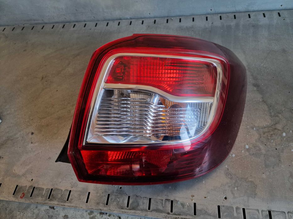 Stop Dreapta Dacia Sandero 2014 cod 265500465R