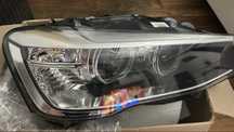 Far dreapta bixenon BMW X3/X4 F25/F26 facelift, origina(OEM)!