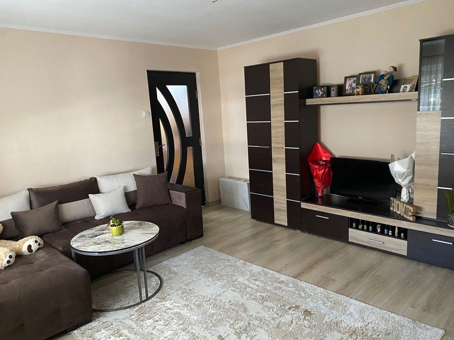 Apartament ultracentral de vanzare in Chisineu Cris