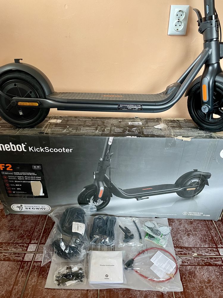 Ел Тротинетка Segway Ninebot F2