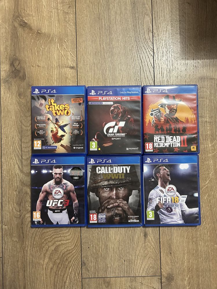 Playstation 4 с 2 джойстика и 6 игри
