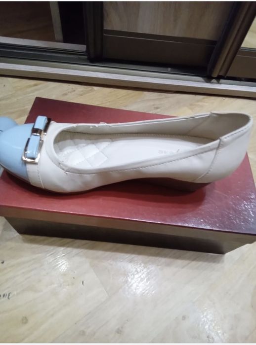 Продам новые туфли 38 размера