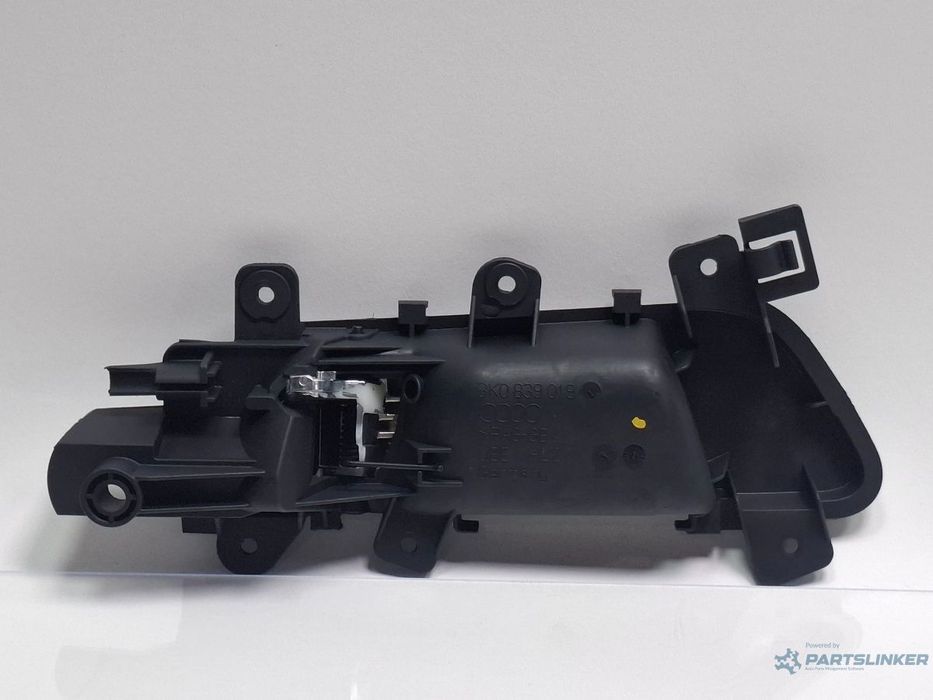 Maner interior usa stanga spate AUDI A4 IV 8K2, B8 2007 - 2015 TDI CAGB, CJCB, CSUB 8K0839019