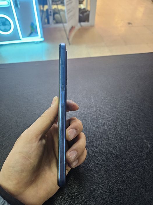 В отличном состоянии редми нот 11, redmi note 11