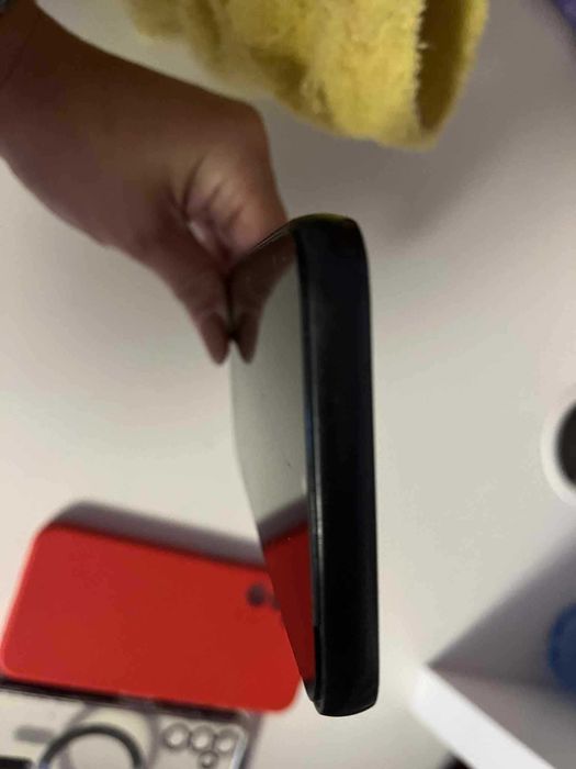 Продавам Samsung A14