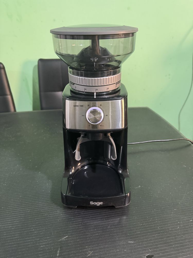 Pachet complet barista - Espressor Sage Bambino Plus + Râșniță Sage