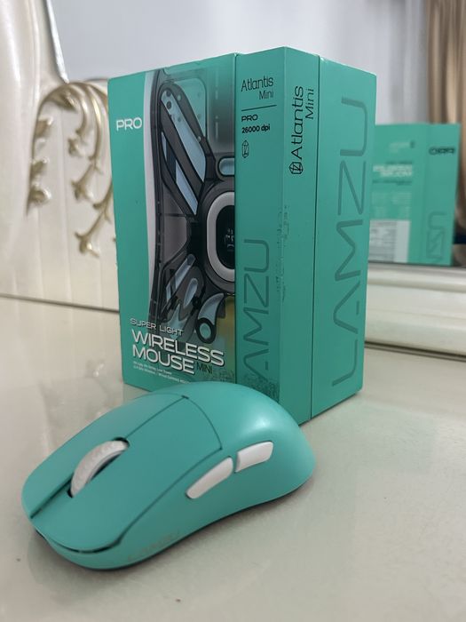 Lamzu Atlantis mini Pro