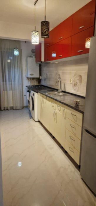 Apartament  3 camere de inchiriat