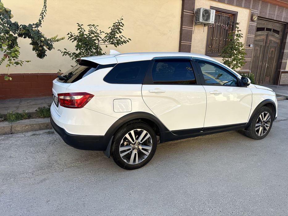 LADA VESTA andijon