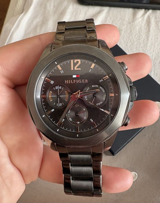 Gun Metal Часовник Tommy Hilfiger