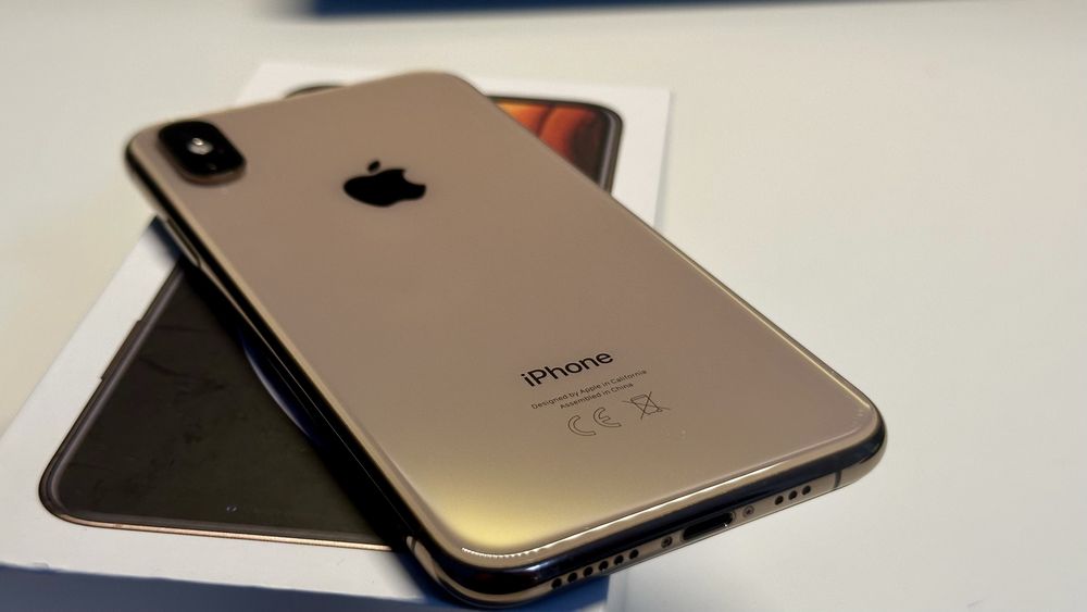 iPhone XS 256GB Gold Отлично състояние Първа ръка