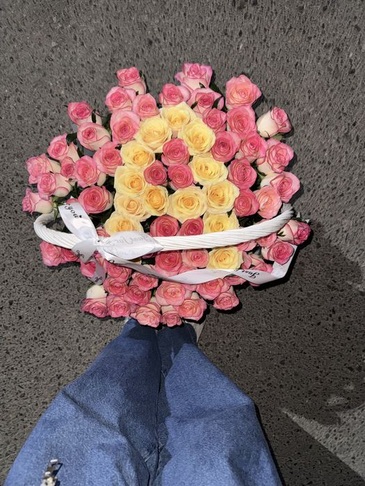 Цветы в  корзине