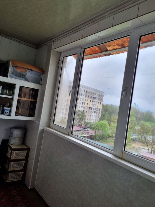 Beruniy metroga yaqin joyda joylashgan 4 xona