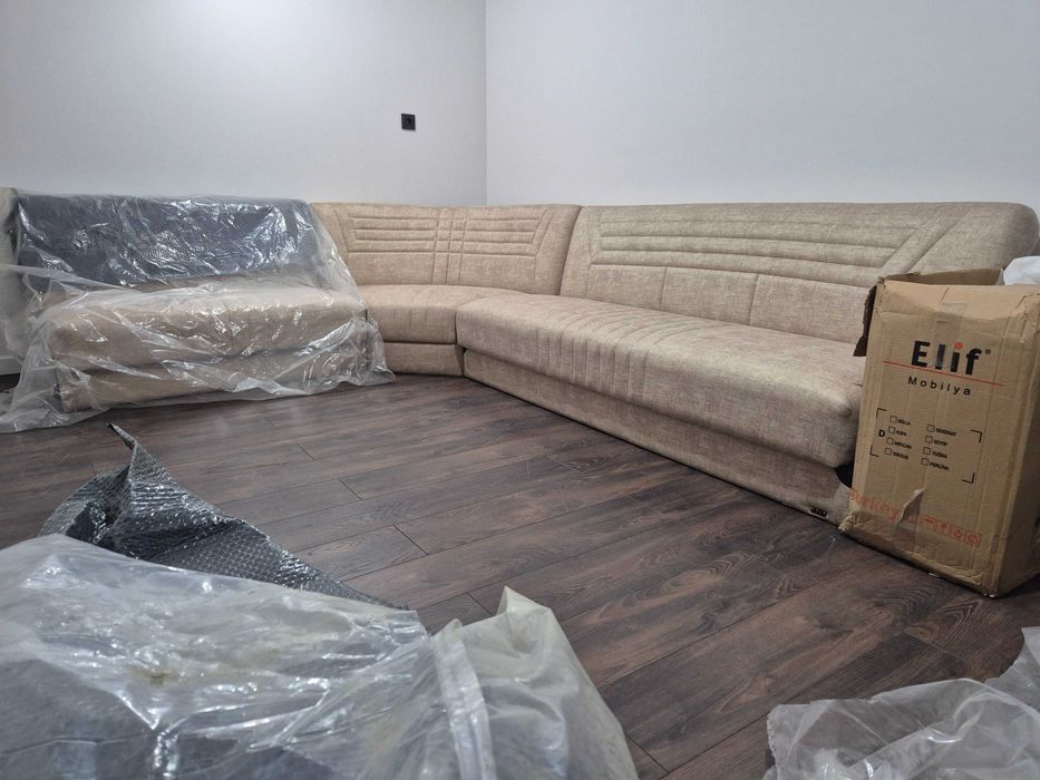 Чисто нов диван!