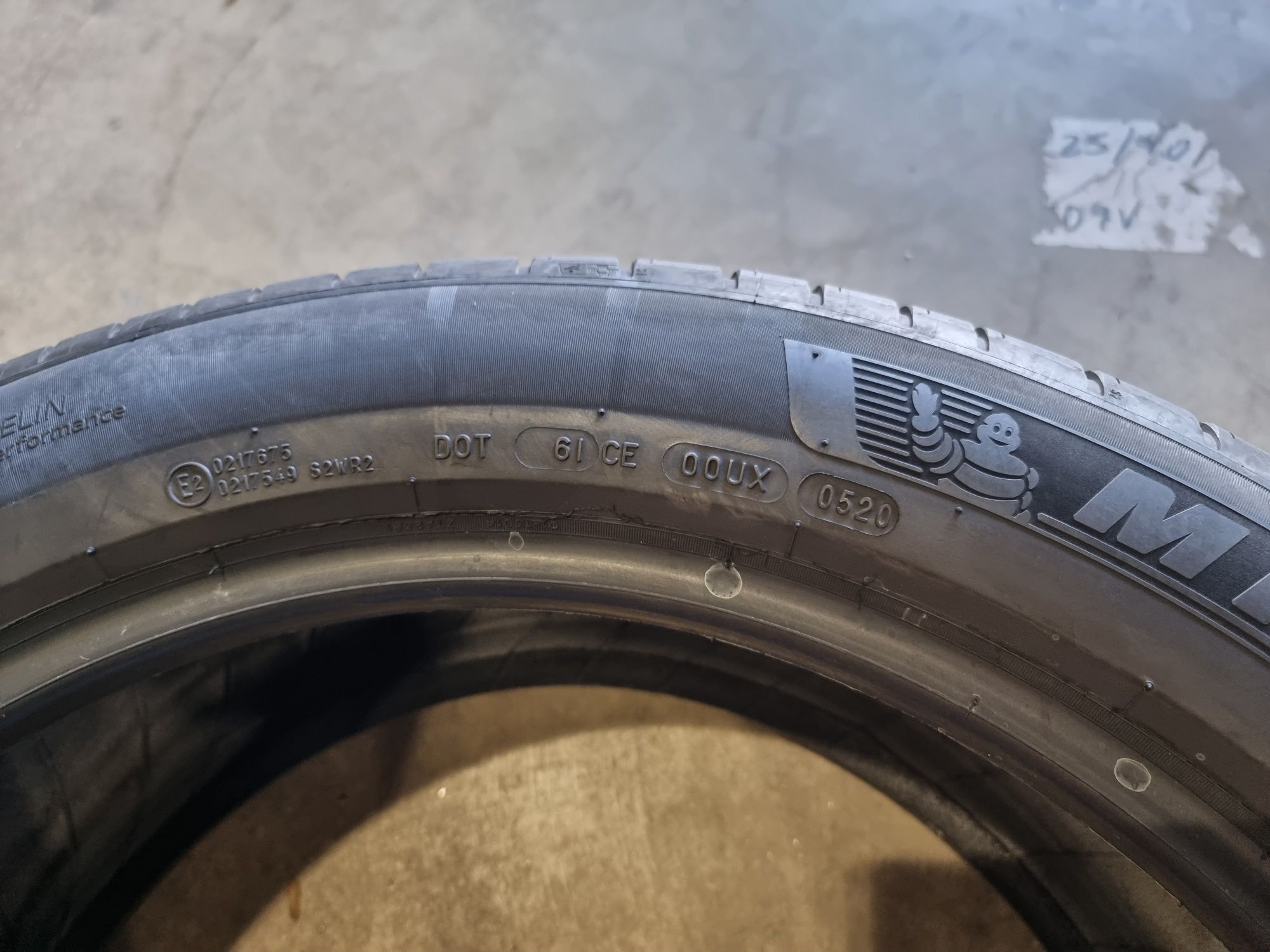 275/45/21 MICHELIN 4бр