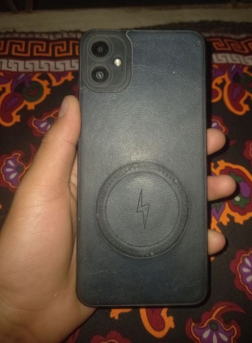 Samsung a 05    1