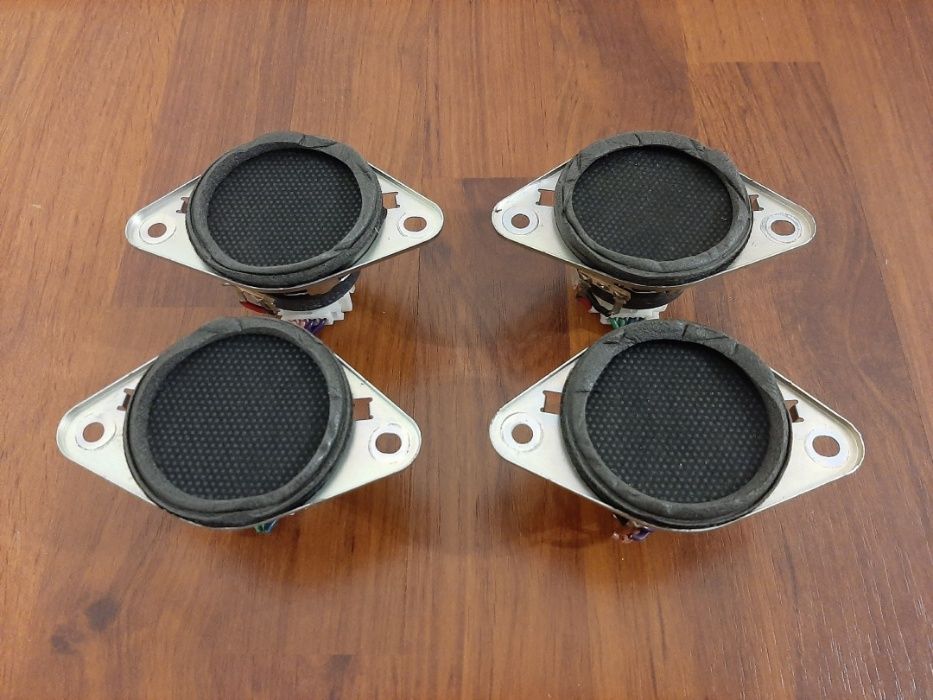 Продам Динамики пищалки Toyota Camry ACV40 - 45 Highlander