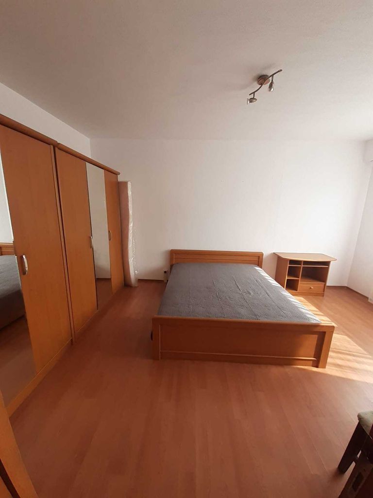 Продава се Двустаен апартамент в Петрич - 65 кв.м за 770 €/кв.м - Снимка #3
