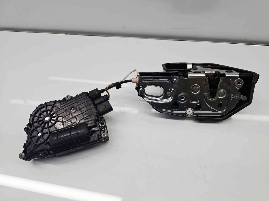 Broasca usa dreapta spate Bmw 5 (F10) [Fabr 2011-2016]