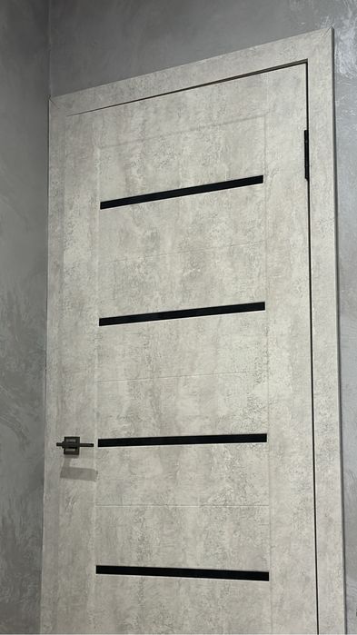 Двери сежклмнатные