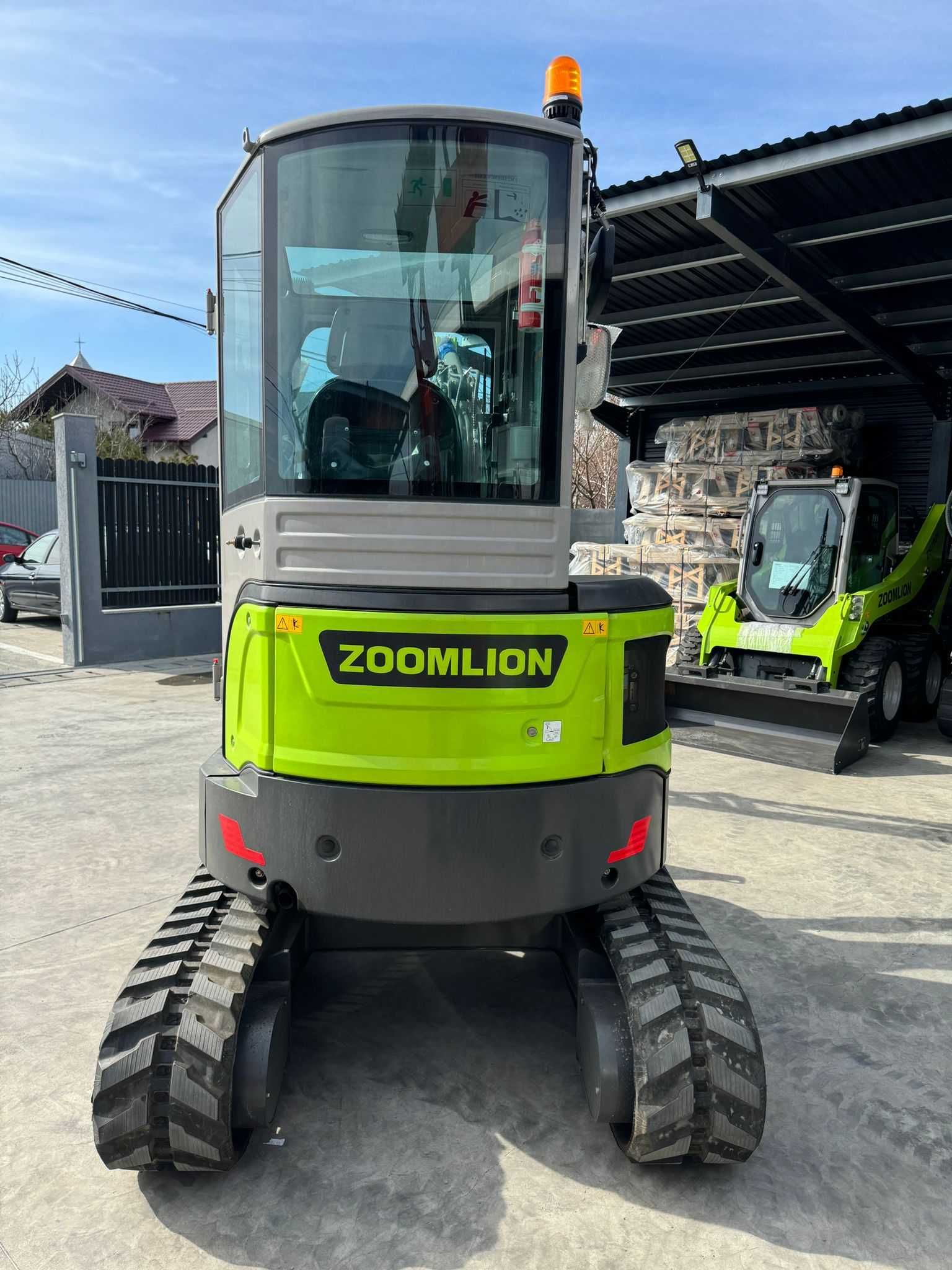 Mini Excavator 2,8t NOU ZOOMLION Premium  Garantie 5 Ani Stage V STOC