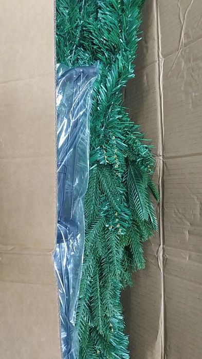 Продам ель 210см