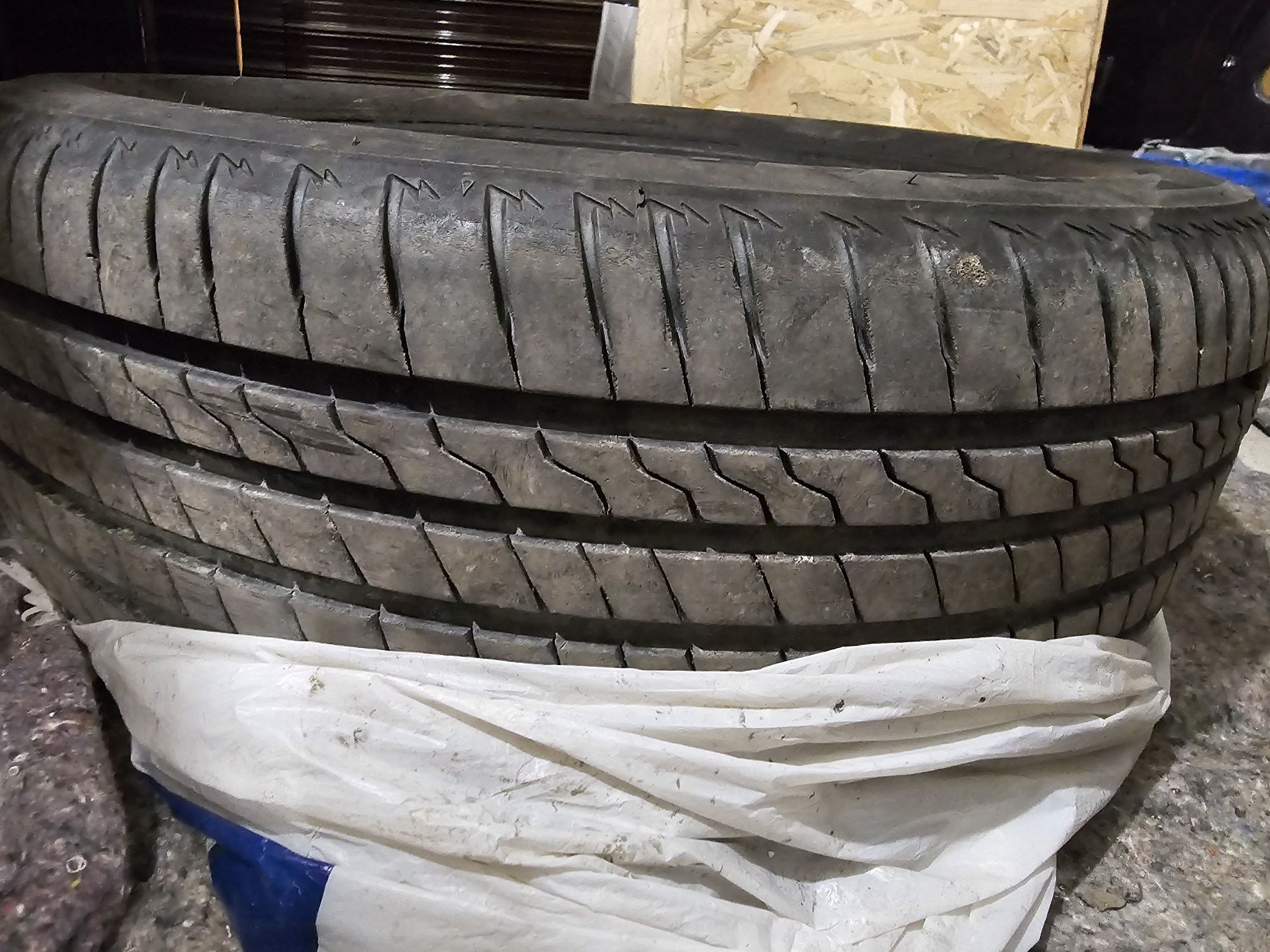 Летни гуми 205/55R16