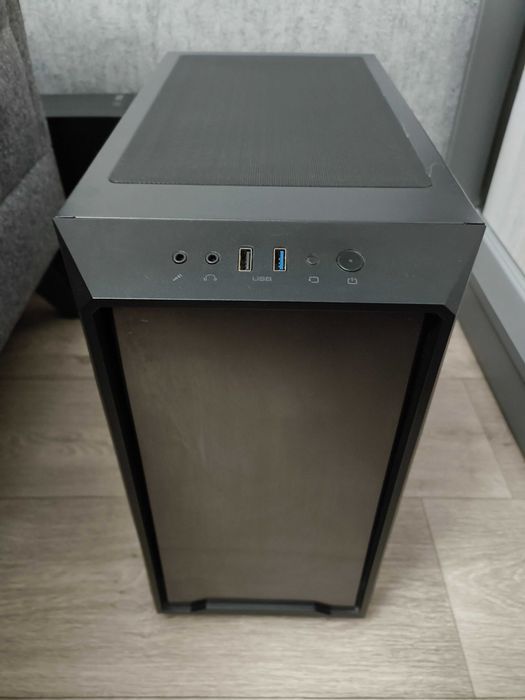 Ryzen 7 5700X3D/32GB 3200/1TB NVMe/3TB HDD/RX 7700XT 12GB/750W Bronze