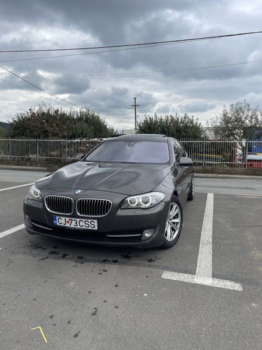 BMW F11 520d 2013 / automat / head-up / panoramic / soft-close
