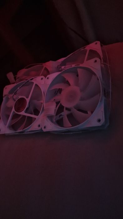 Coolere/ventilatoare de calculator/pc/unitate