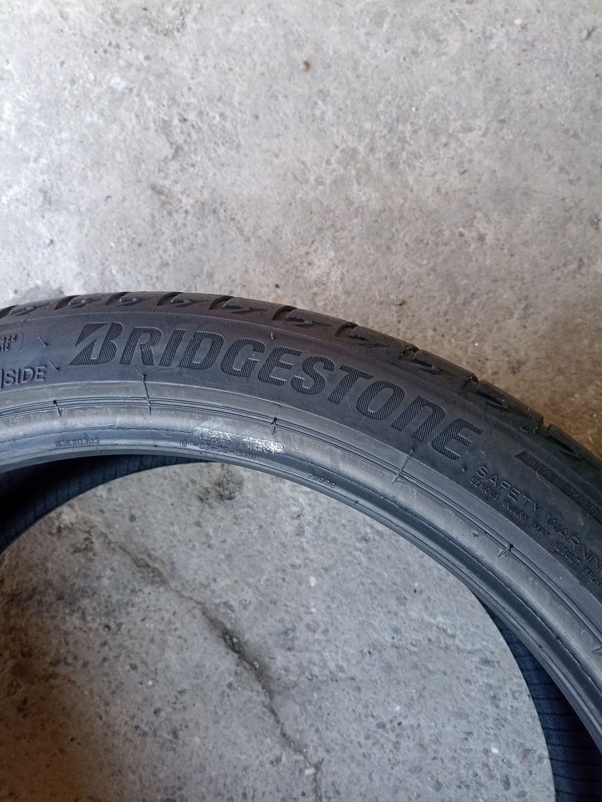 4 anvelope Bridgestone 225/40 R19