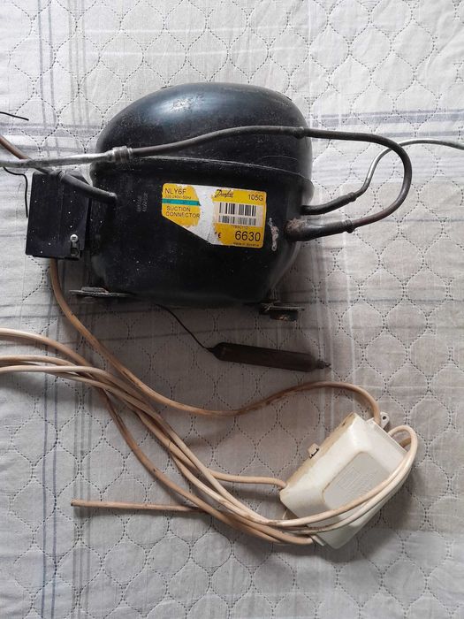 Компрессор для холодильника продам