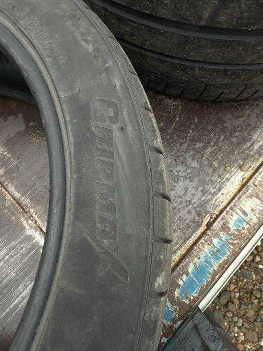 Pirelli P-Zero 2 buc 245 45 ZR20 si 2 buc 305 30 zr20