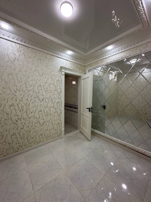 Продаётся квартира! Шаумияна Фирдавсий! Рустам шурбо ! Новостройка!