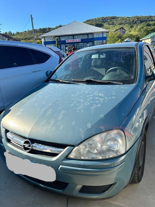 piese auto OPEL CORSA C 1.2 benzină  2004 caroserie interior