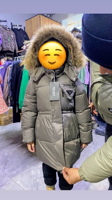 Продам детскую зимнюю куртку