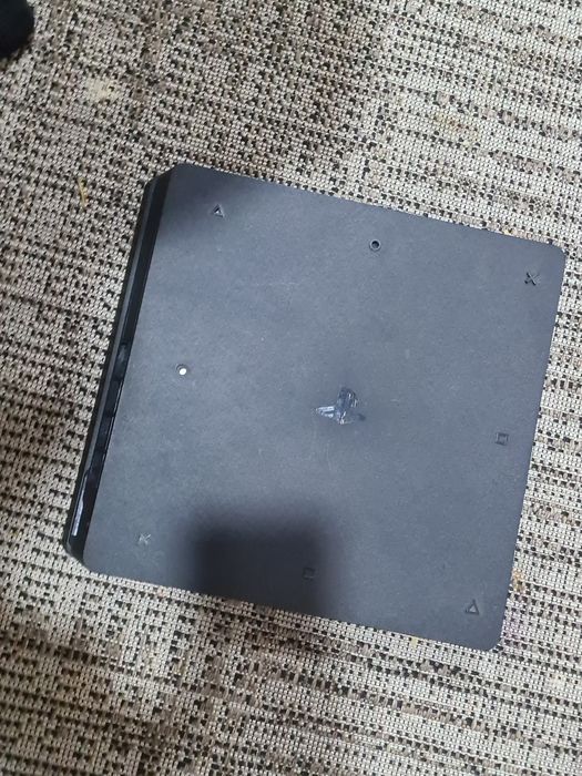 Продам плостейшн 4 в хорошем состоянии