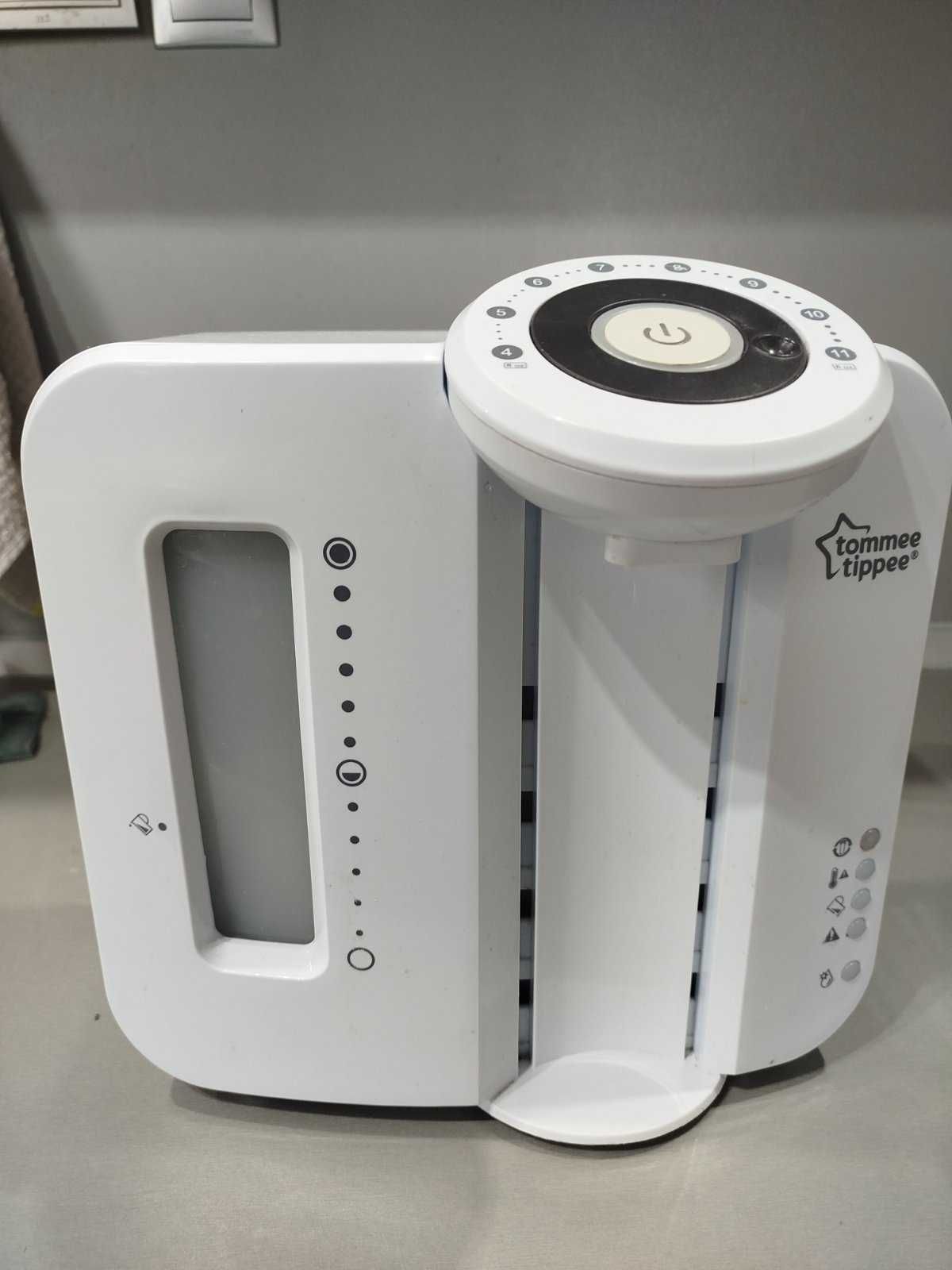 Електрически уред за приготвяне на адаптирано мляко Tommee Tippee