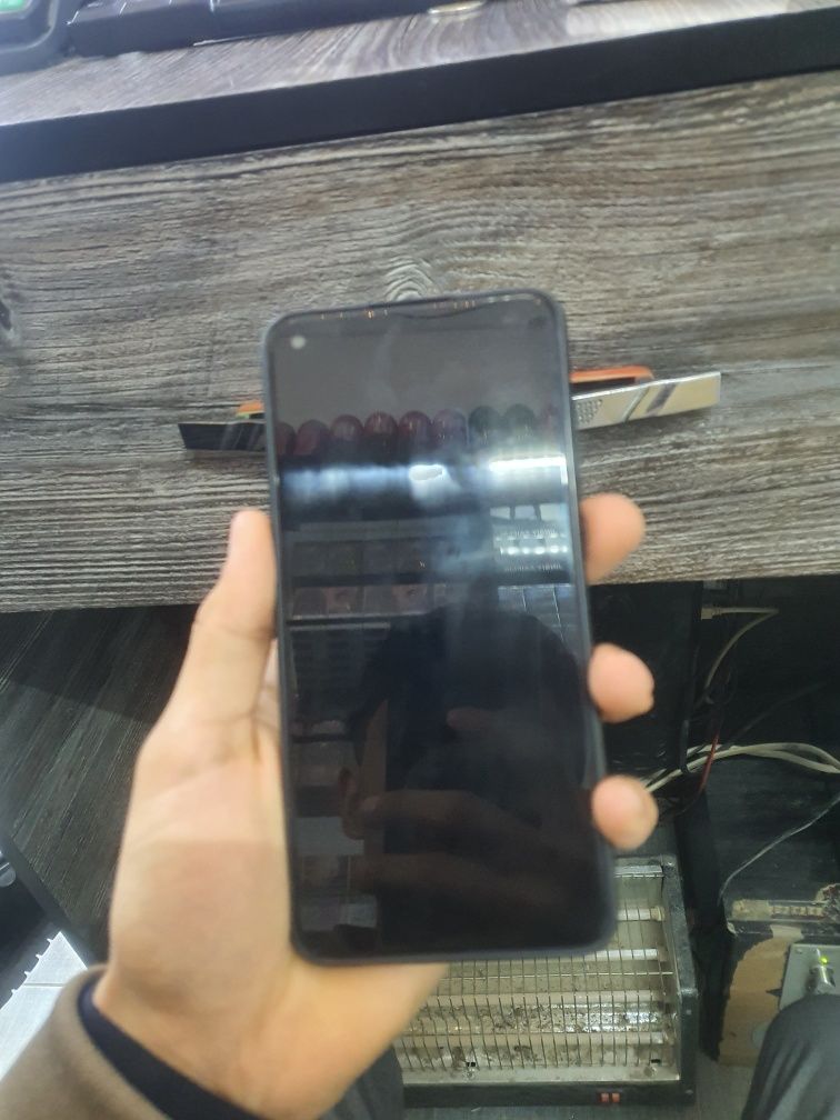 Redmi not 9   4/64