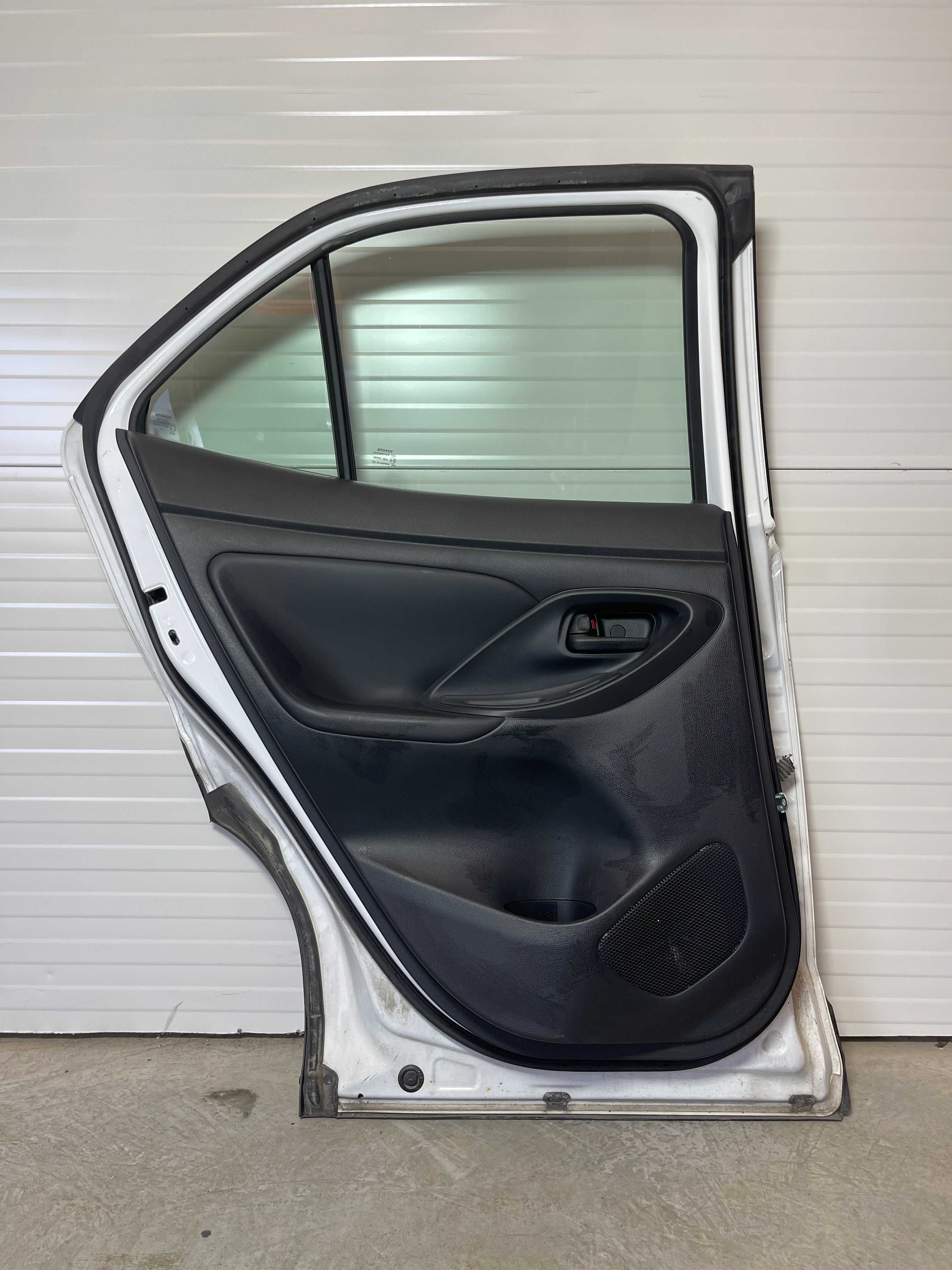 Toyota Yaris Cross врати