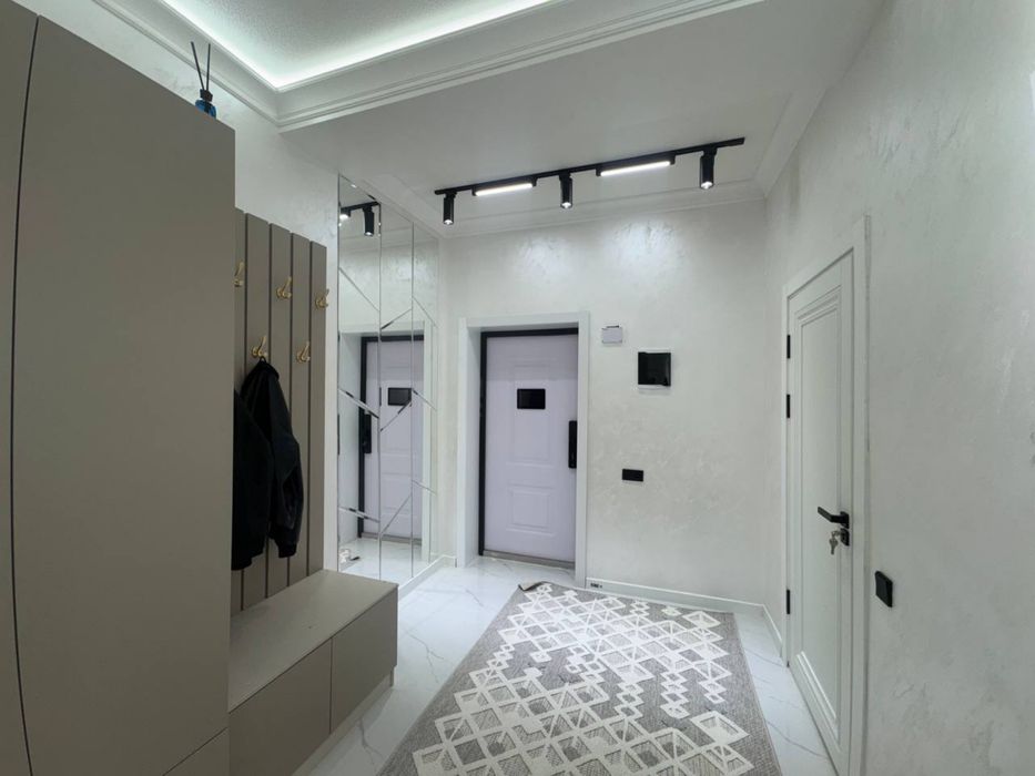 Срочно Продаётся 4х комнатная квартира!!!