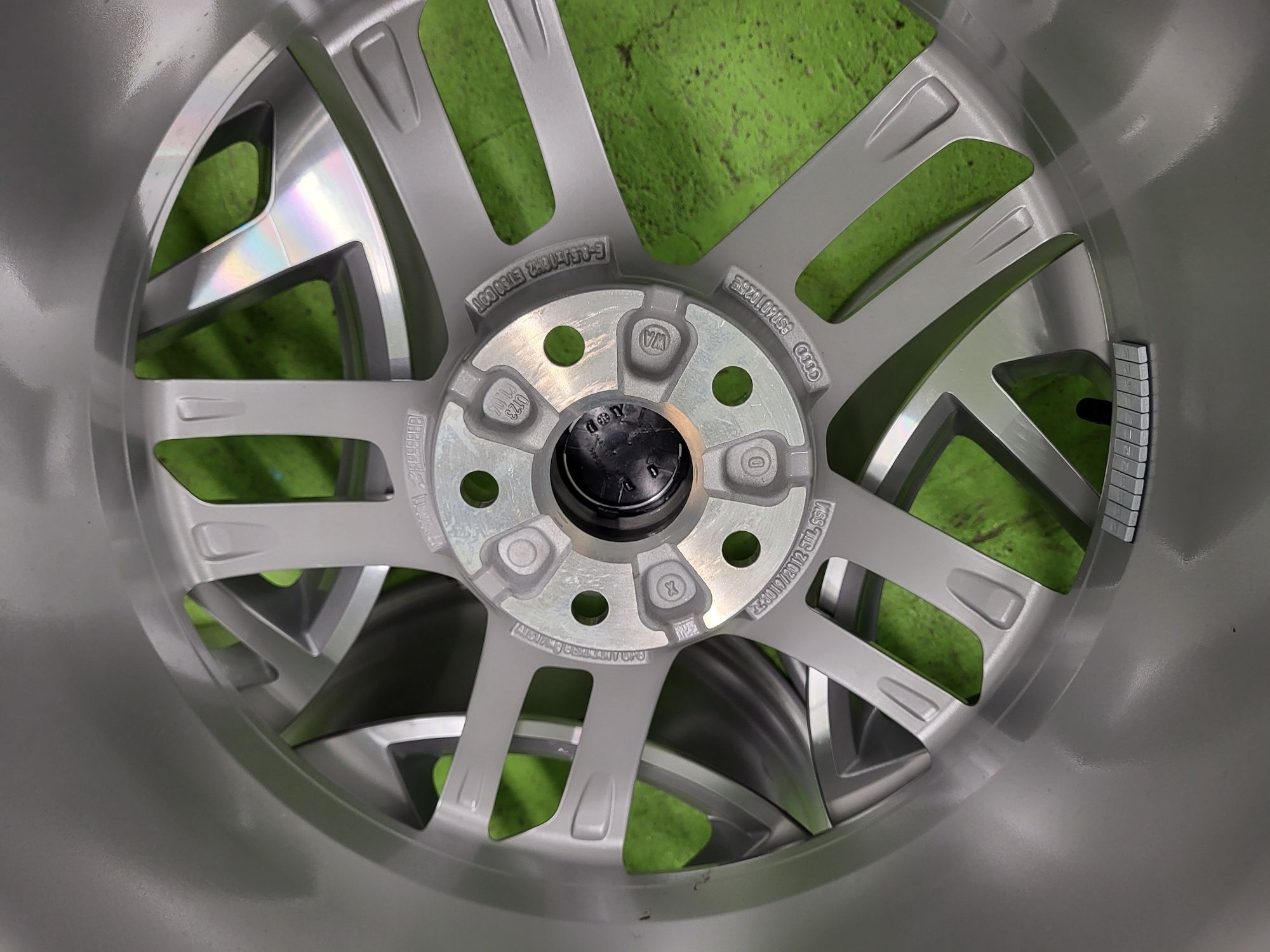 18 5x112 Audi TT Vw Passat Touran Caddy 5х112