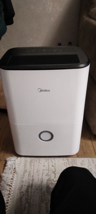 Осушитель воздуха Мидеа