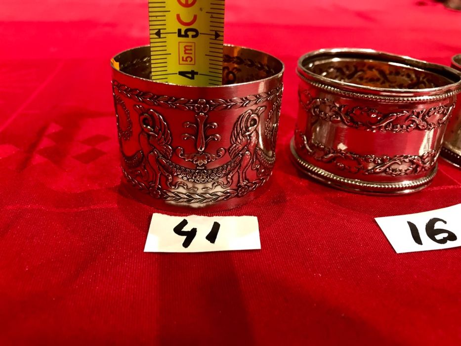 Inele servetele din Argint