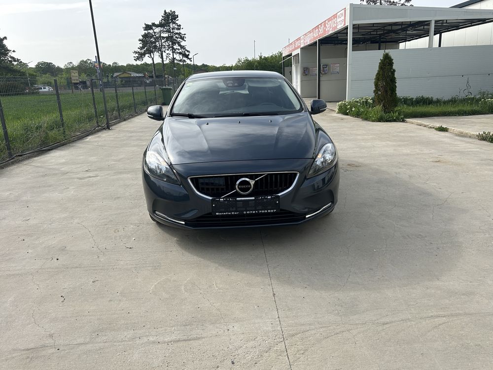 Volvo V40 2017 Automat/led/distronic/lane/rate/garantie