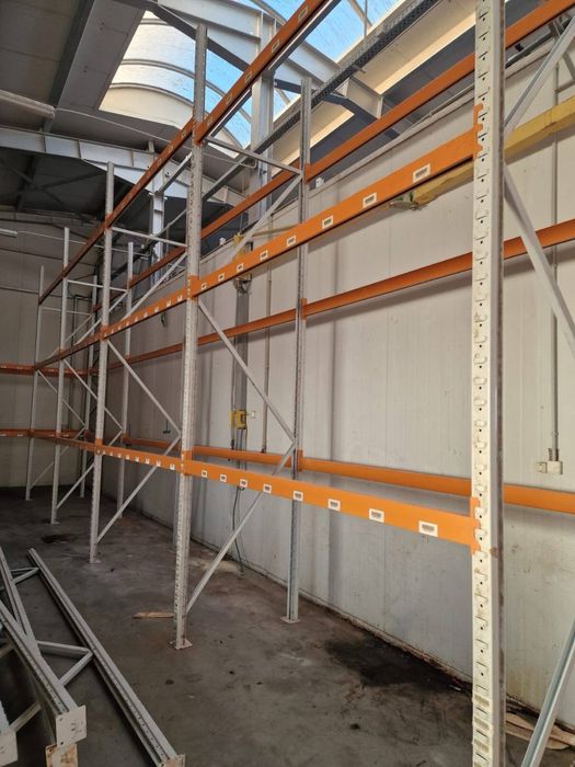 Rafturi metalice profesionale