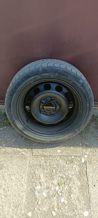 Vând 4 jante cu tot cu cauciucuri IARNA  brigestone pe 195-55/R16