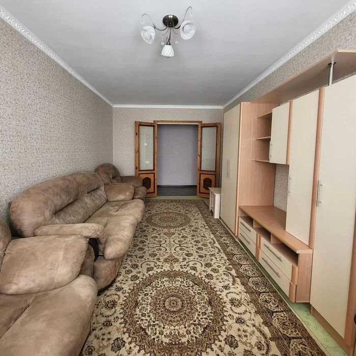 Две квартиры как одна 4-комнатная. Р-н Шахтер, 102 м²