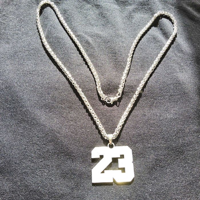 Lantisor Inox împletit 4mm, 60cm, cadou medalion Inox Nr. 23 Jordan