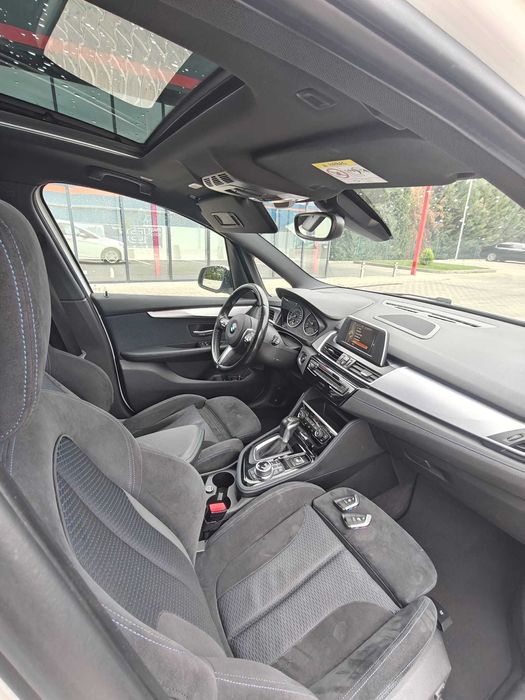 Bmw 218 Xdrive Automat Mpachet interior/exterior -impecabil